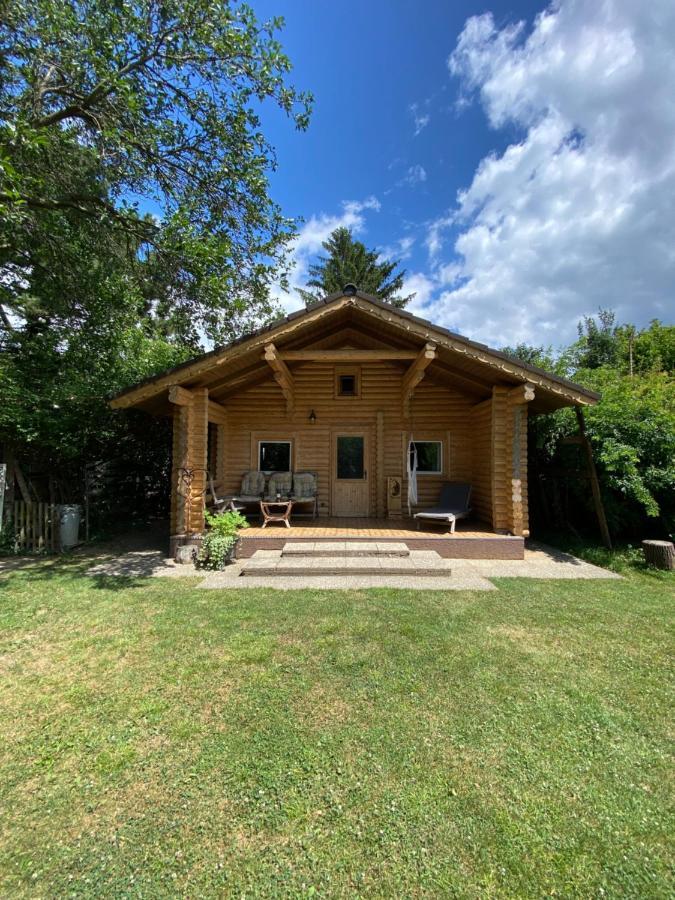 Chalet Gemuetliche Blockhuette In Wiennaehe