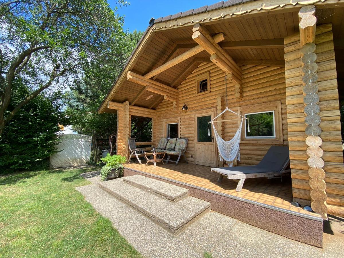 Chalet Gemuetliche Blockhuette In Wiennaehe Zofing
