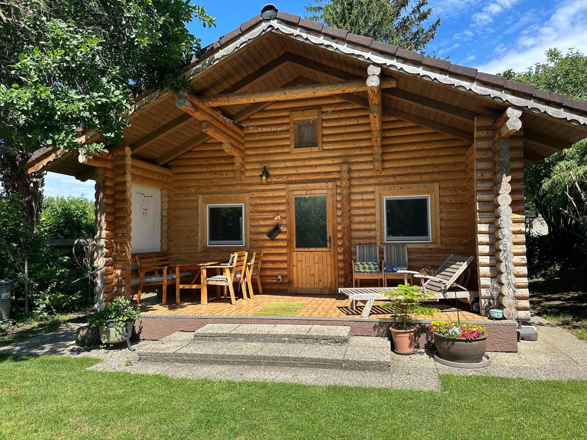 Gemuetliche Blockhuette In Wiennaehe Chalet *